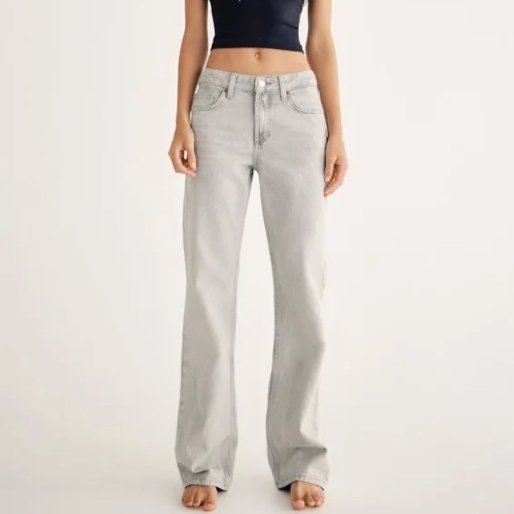 Zara The 90’s Full Length Slim Fit High-Waist Jeans - NWT - Light Gray Wash
